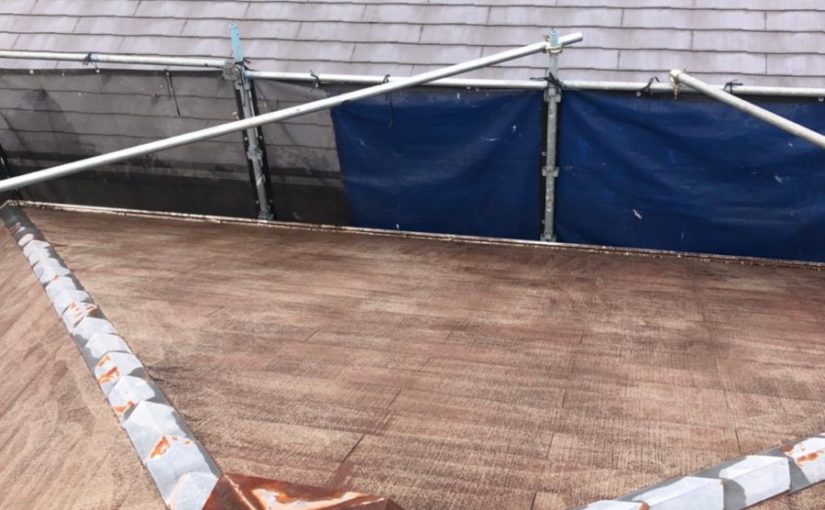 埼玉県春日部市　屋根カバー工法・外壁塗装　屋根カバー工法とは　足場設置～高圧洗浄 (7)