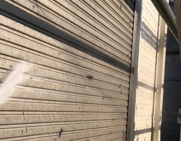 埼玉県上尾市　M様邸　外壁塗装　屋根塗装　下地処理　高圧洗浄 (3)