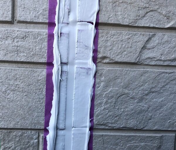 埼玉県上尾市　M様邸　外壁塗装　屋根塗装　シーリング(コーキング)工事　ボードの継ぎ目　棟板金の釘の補強 (7)