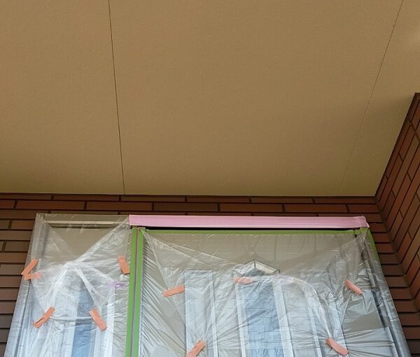 茨城県古河市　Y様邸　外壁塗装・付帯部塗装　軒天塗装　軒天の色 (5)