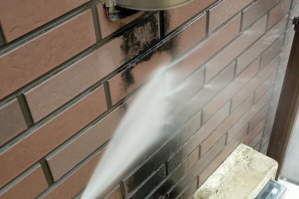茨城県古河市　Y様邸　外壁塗装・付帯部塗装　下地処理　高圧洗浄 (7)